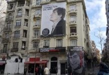 Foto 2 Recuerdo del periodista Hrant Dink en un edificio