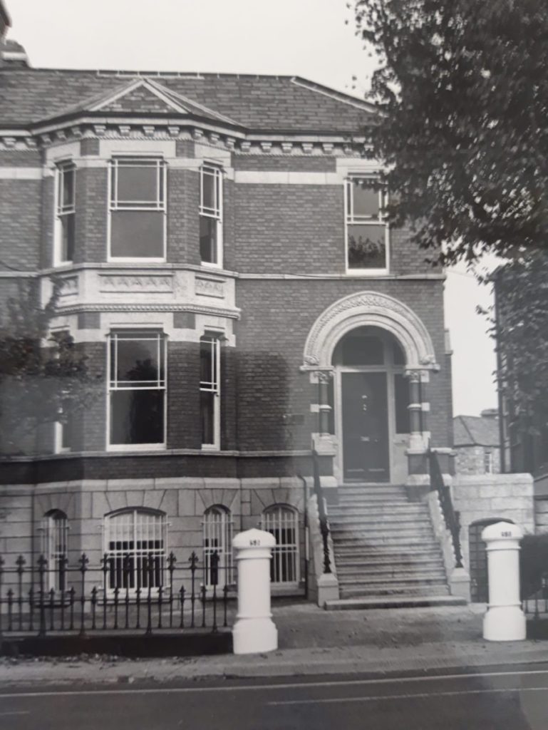 Instituto Cultural Español de Dublin , calle Northumberland 4, Dublin, Irlanda