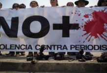 Imagen de una protesta en México, donde fueron asesinados ocho periodistas en 2020, para rechazar la violencia contra los profesionales de la comunicación, un problema extendido en varias regiones del planeta, según reportes de la Unesco. Foto: Desinformémonos