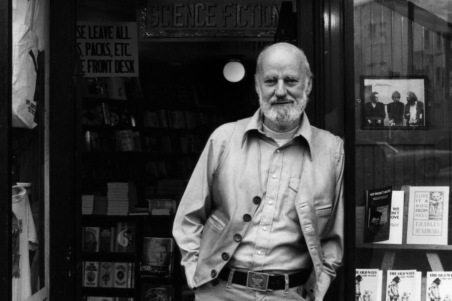 lawrence-ferlinghetti-librería-san-francisco-e1614253514603 Adios a un gran poeta: Lawrence Ferlinghetti, el último de la Beat Generation, muere a los 101 años