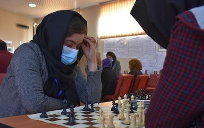 mujeres-ajedrez-afganistán Ajedrez para celebrar el Día de la Mujer en Kabul