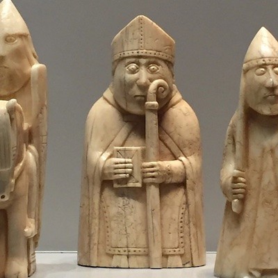 figura-del-alfíl-bishop-ajedrez-lewis Ajedrez en recuerdo de la Batalla de Atapuerca