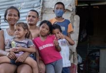 OPS Karen González Abril: Una familia de migrantes venezolanos en la Guajira, Colombia, durante la pandemia de COVID-19