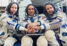 Miembros de la misión ISS-66. De izquierda a derecha: la actriz Yulia Peresild, el comandante Anton Shkaplerov y el director de cine Klim Shipenko. © Roscosmos