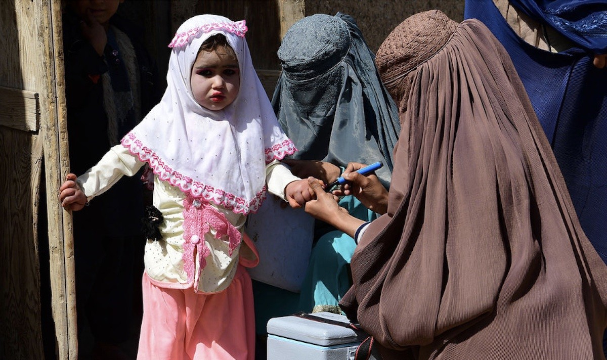 vacuna-poliomielitis-kandahar-afganistán-©-unicef-frank-dejongh Unicef valora la vacunación casa por casa contra la poliomielitis en todo Afganistán