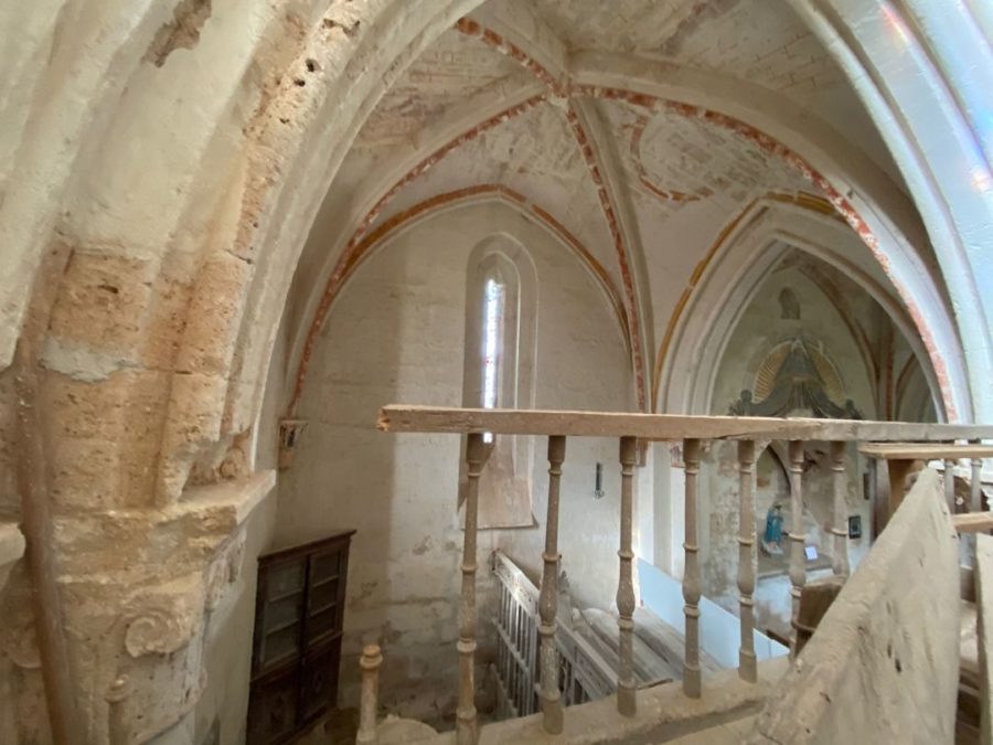 Villamoron-coro-900x675 Urge conseguir financiación para restaurar la Catedral del Páramo