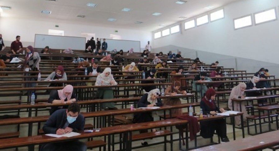 estudiantes-universitarios-argelinos Argelia aumenta el interés por aprender español en las universidades