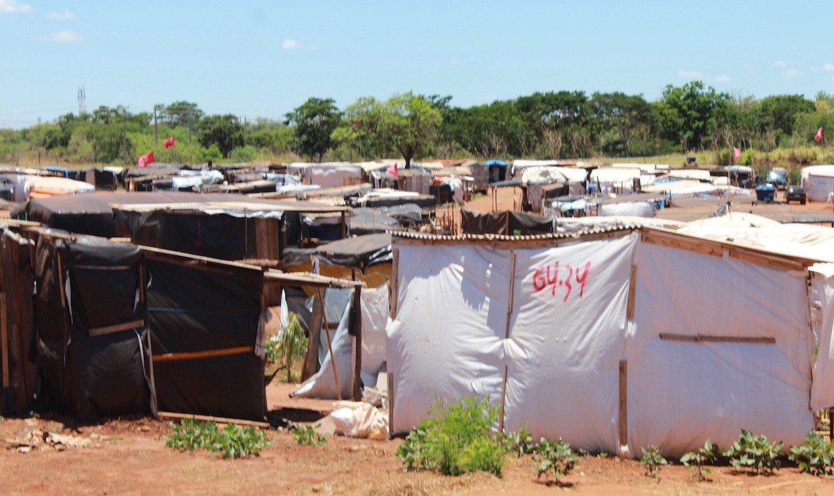 brasil-campamento-miriam-farias-©-mario-osava-ips Familias campesinas reactivan la lucha por la reforma agraria en Brasil