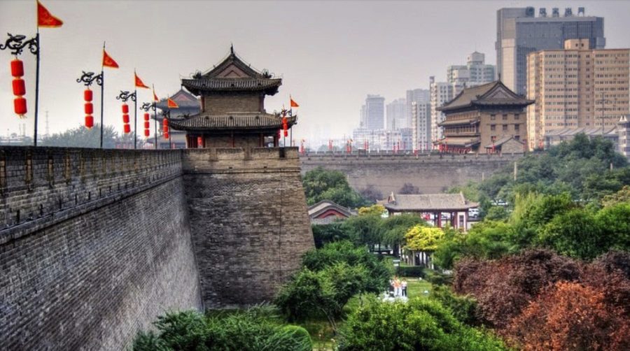 china-muralla-antigua-ciudad-de-xi-an-900x502 China más allá de los grandes monumentos: viajar para entender un país de contrastes