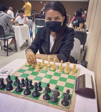 cibele-florêncio-da-silva-ajedrez-mujeres-brasil Año del Ajedrez femenino: Limpiadora de día, ajedrecista de noche