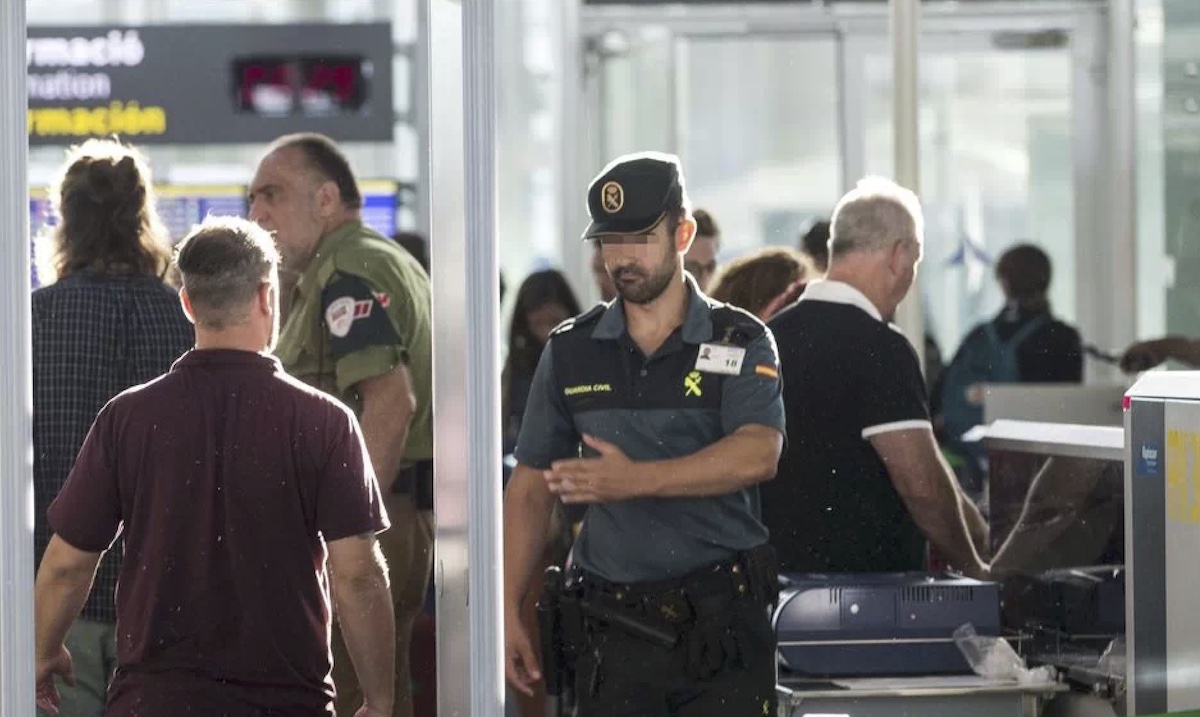 Cuanto tiempo hay que estar en el aeropuerto