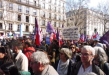 Manifestación en París en apoyo de la candidatura de Jean-Luc Malenchon a la presidencia de Francia 20MAR2022