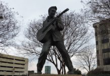 Memphis estatua Elvis Presley