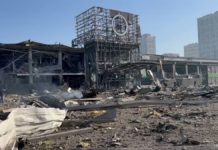 Ucrania Kiev centro comercial destruido