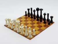 ajedrez-caillette-rene-jean-laca-200x150 Ajedrez de diseño en París y manga en Niza