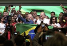 Lula celebra la victoria electoral el 30 de octubre 2022