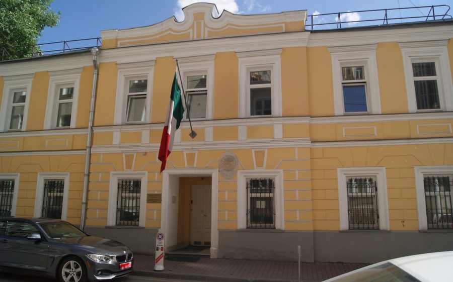 Rusia-Moscú-embajada-México-900x561 En la dacha y la embajada