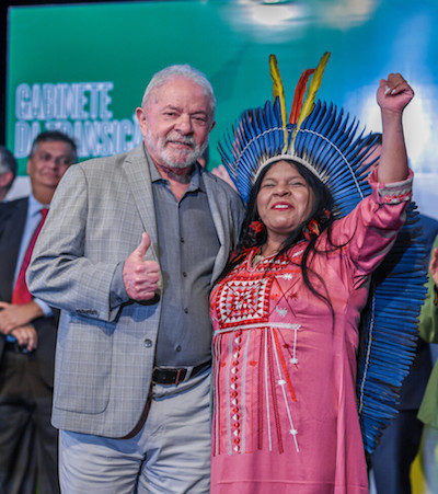 brasil-lula-con-sonia-guajajara-©-ricardo-stuckert-fp Indígenas brasileños valoran el compromiso de Lula contra la desigualdad