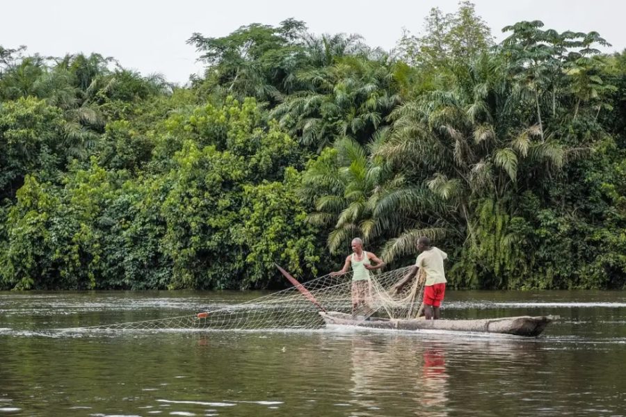 Pescadores-río-Congo-©-Axel-Fassio-Cifor-Pnuma-900x600 Países de América Latina y África lanzan el Desafío del Agua Dulce