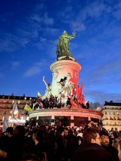 francia-manifestaciones-plazas-20mar2023-e1679473427149 Francia: detenciones arbitrarias y violencia policial radicalizan el país