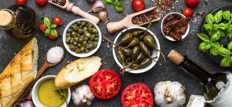 gastronomia-dieta-mediterranea-ingredientes-900x416 La dieta mediterránea, un seguro de vida
