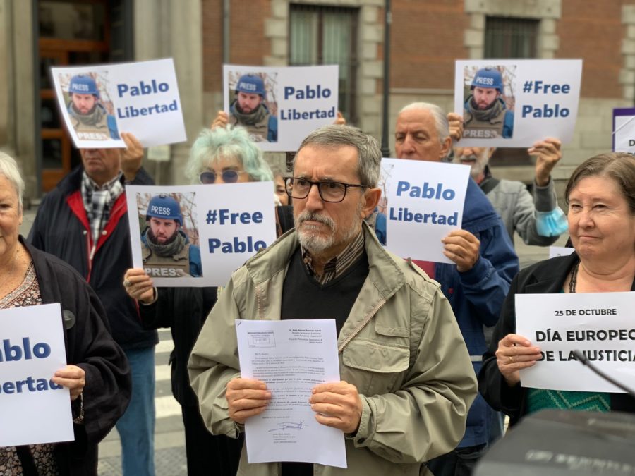 6357f0ae3fa06-2-900x675 El método insidioso contra el periodismo y la presunción de inocencia de Pablo González