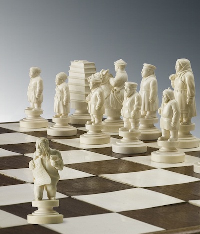 ajedrez-expo-tablero-y-piezas El Museo de Historia Contemporánea de Moscú presenta la exposición ‘e2-e4. Estética del ajedrez’