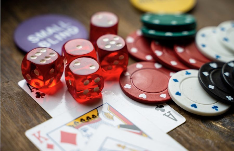 casinos-fichas-dados-900x581 Los eventos más destacados del mundo del gambling