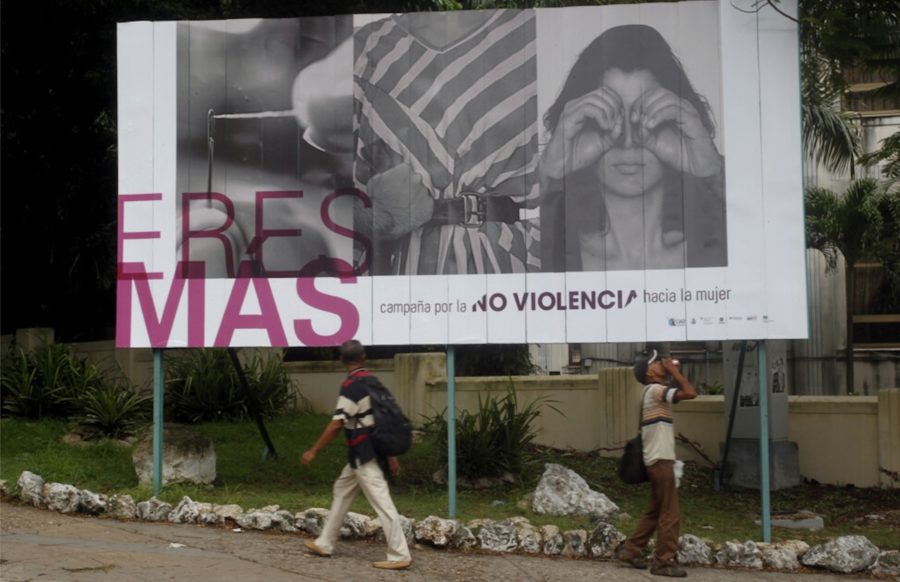 cuba-campana-eres-mas-contra-violencia-mujer-©-luis-banos-ips-900x582 Mujeres cubanas piden reforzar las medidas contra el acoso sexual y violencia de género