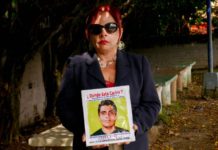 El Salvador: Eneida Abarca reclama por la desaparición de su hijo © Edgardo Ayala IPS