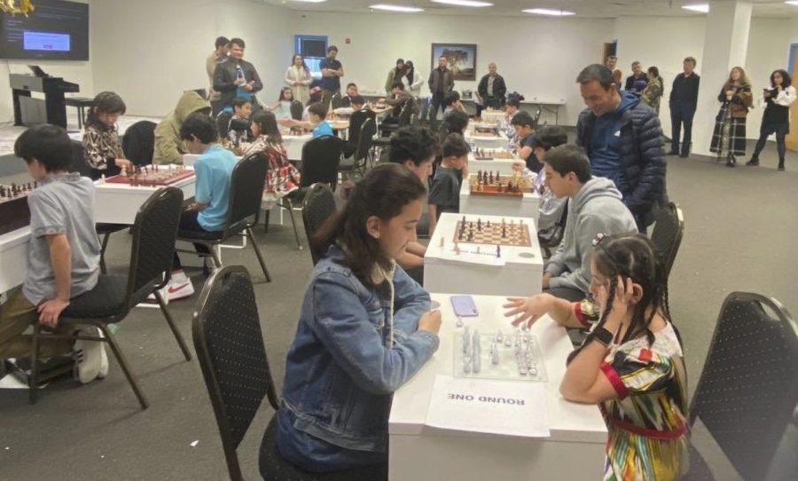 Ajedrez-torneo-para-jovenes-uigur-estadounidense-900x542 La minoría uigur usa el ajedrez como resistencia a China