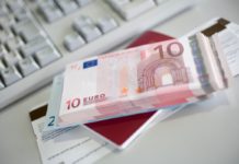 Billetes euro con ordenador
