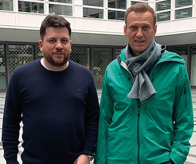 leonid-volkov-d-con-navalny-en-una-foto-achivo Agredido en Lituania Leonid Volkov, opositor ruso cercano a Navalny