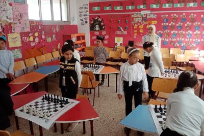 150114-تدريب-وتعليم-طلبة-المدارس-لعبة-الشطرنج-بالمجان-2 Egipto, primer país africano en incluir el ajedrez en la enseñanza
