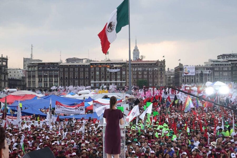 cierre-campana-zocalo-2-900x599 Una mujer gobernará México por primera vez