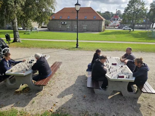 1000001880 Noruega: creación de parques de ajedrez en Oslo y otras ciudades