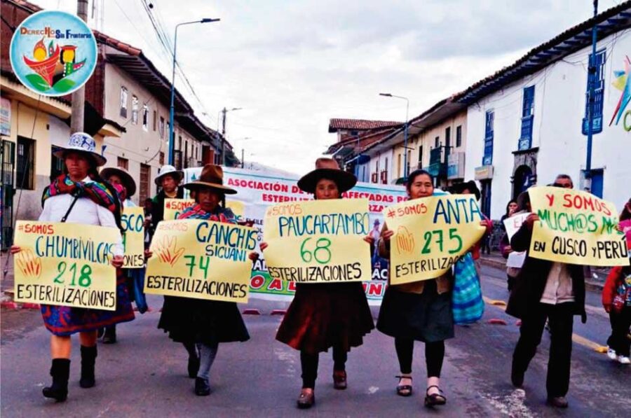 Peru-protesta-de-mujeres-indigenas-esterilizadas-©Iwgia-900x597 ONU avanza en declarar crimen de lesa humanidad la esterilización forzada en Perú