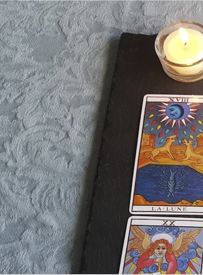 Tarot-vela-tapete-20241104 Cómo hacer amarres de amor en casa paso a paso