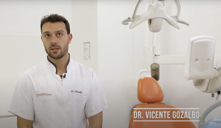 Dental-Vicente-Gozalbo-900x524 Gozalbo Dental: especialistas en implantes dentales en Castellón