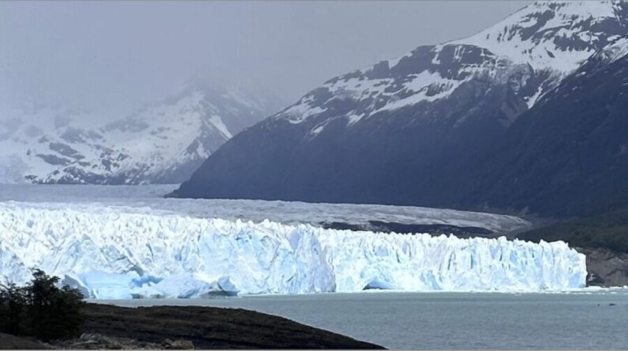 Glaciar-Perito-Moreno-entre-Argentina-y-Chile-©Nargiz-Shekinskaya-ONU-900x503 En 2025 se prestará atención especial a la pérdida de los Glaciares