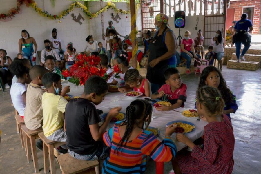 Alimenta-Solidaridad-ONG-Venezuela-900x600 América Latina: gobiernos autoritarios comparten fobias contra las oenegés