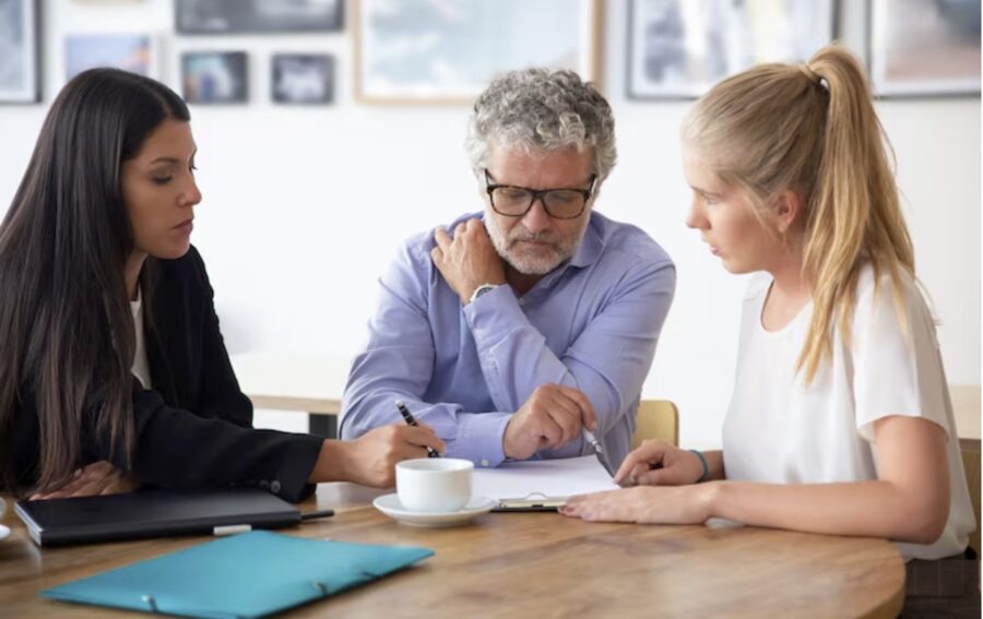 Asesoria-herencias-Valencia-900x567 Herencias en Valencia: gestión eficaz sin complicaciones