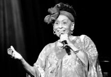 Omara Portuondo, Billie Holiday en La Habana Amara Portuondo en Buenos Aires, Argentina 17MAY2018 ©123RF