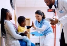 Déficit de atención primaria en América Latina condiciona desarrollo económico y social Atención primaria en América Latina ©Adars