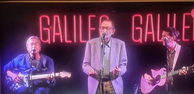 G2KAYj7WIAA-43v Pablo Guerrero: poesía, canción y delicadeza