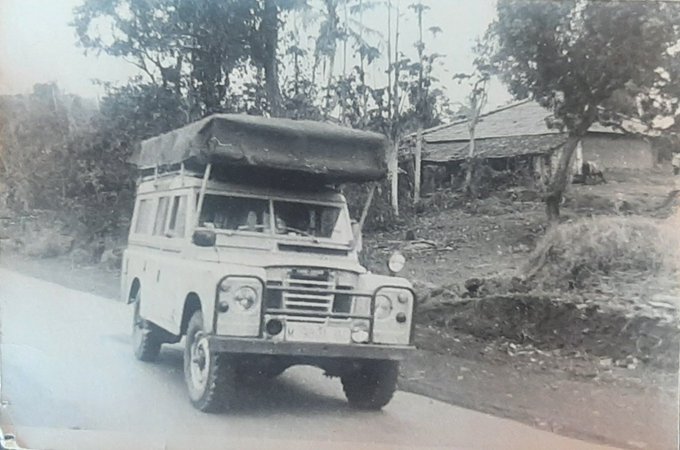 India-Land-Rover-1 Aquel día lejano en el que supe que Jean-Paul Sartre había muerto