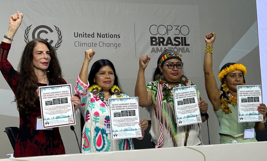 Gualinga-COP30-lideresas-indigenas-©CEAMA-e1763487440136-900x543 COP 30 (5): el catolicismo