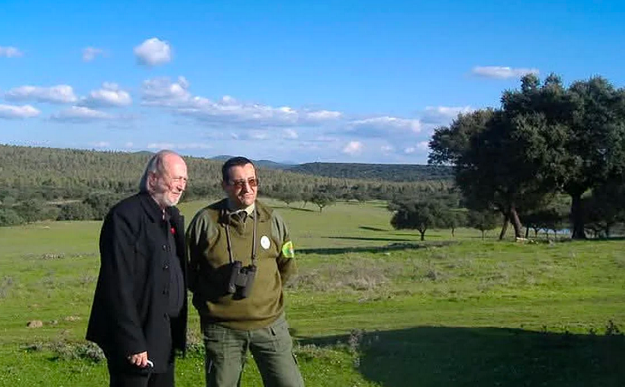 Captura-de-pantalla-2025-12-21-a-las-1.00.03-900x558 Extremadura: aquel "último" lobo, según el último premio Nobel