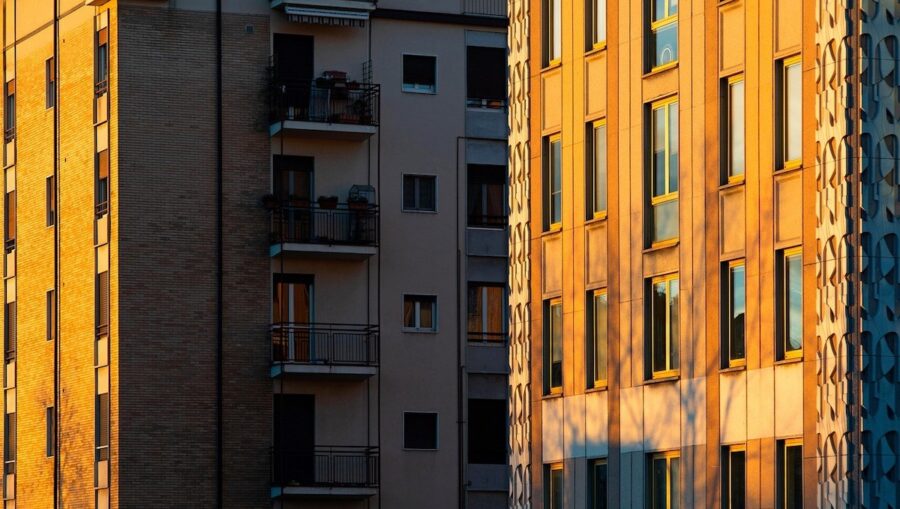 Gesfincas-@gesfincas-e1764928153498-900x509 Programas para administradores de fincas: cómo optimizar despachos y comunidades de vecinos