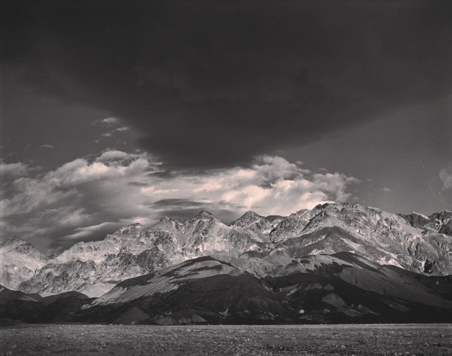 Weston-Nubes-Death-Valley-1939-900x710 La fotografía artística de Edward Weston